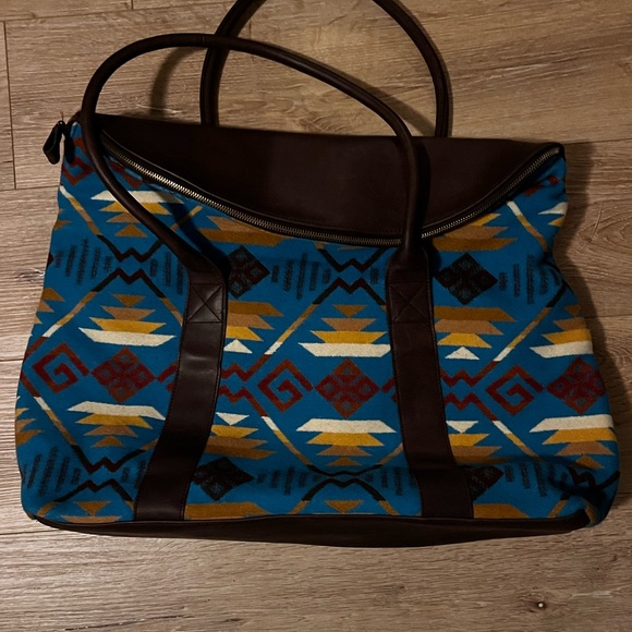 Pendleton Weekender Leather Tote Bag - Picture 1 of 4